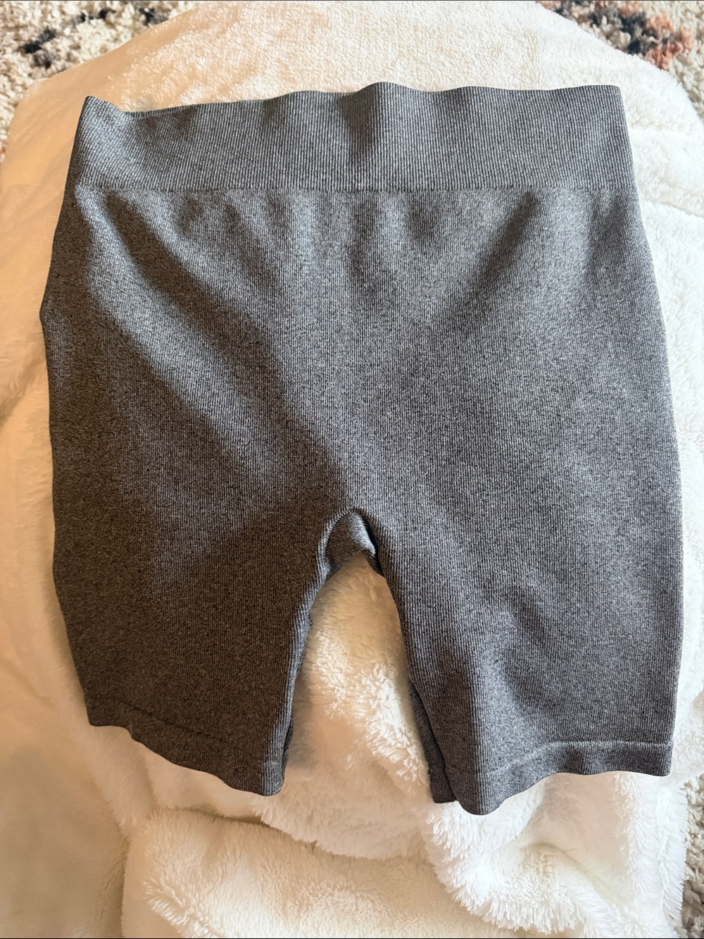 No Boundaries Seamless High-Waist Bike Shorts - Gray